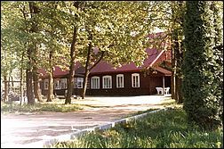 Odbudowany dwór Hilarii Sobieskiej w Strachówce (za http://www.powiat-wolominski.pl/)